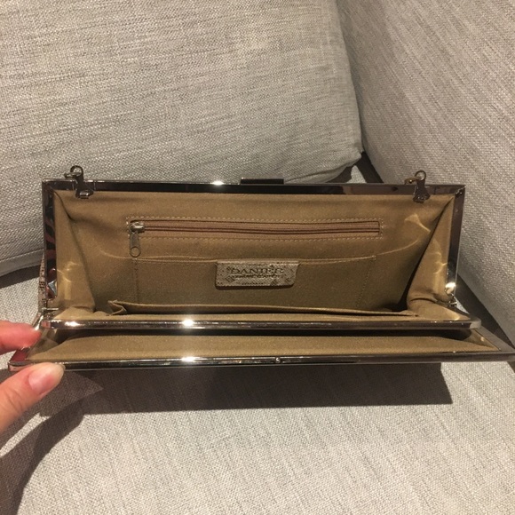 Danier Genuine Leather snakeskin print purse - Picture 5 of 8